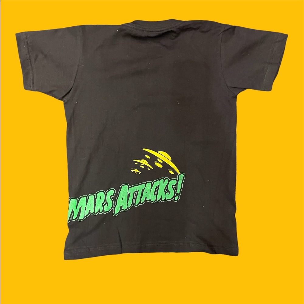 Mars Attacks Graphic Tshirt ! View 2
